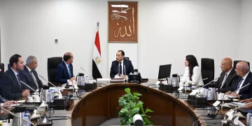 Gov’t reviews wastewater treatment operations
