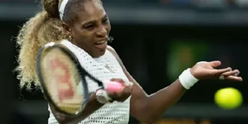 Wimbledon delays Serena doubles match