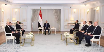 Egypt's Sisi, Libyan PM discuss ties, regional, int’l developments 1 - Egyptian Gazette Egypt’s Sisi, Libyan PM discuss ties, regional, int’l developments