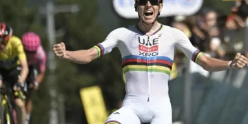 Pogacar claims Tour stage 6