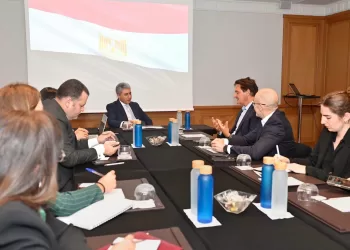 Egypt steps up efforts to attract more French tourists
