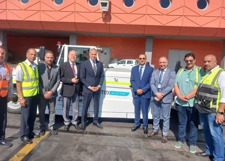 Captain Adel inspects EgyptAir’s latest ground handling equipment 13 - Egyptian Gazette Captain Adel inspects EgyptAir’s latest ground handling equipment 12 - Egyptian Gazette