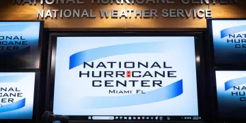 Hurricane centre warns of Florida cyclone risk 1 - Egyptian Gazette Hurricane centre warns of Florida cyclone risk