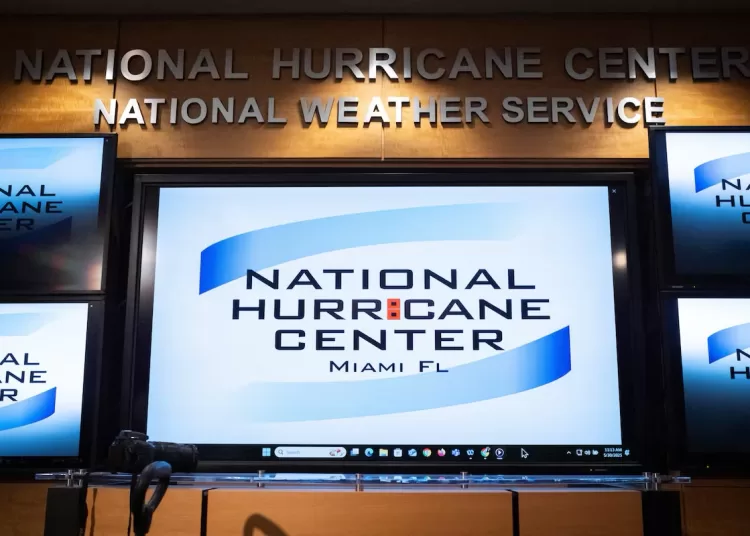 Hurricane centre warns of Florida cyclone risk 13 - Egyptian Gazette Hurricane centre warns of Florida cyclone risk 12 - Egyptian Gazette