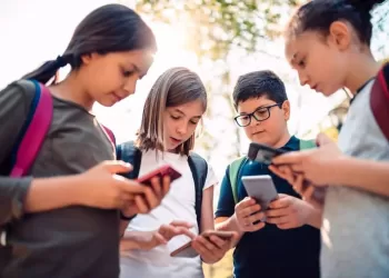 children safety online