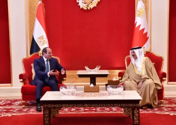Sisi reaffirms support for Bahrain during solidarity visit to Manama