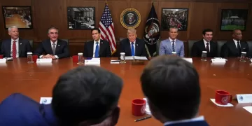 Trump hails ‘unique’ cabinet meeting at Camp David