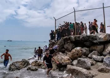 Spanish PM blames traffickers for deadly Ceuta crossing