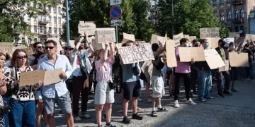 Protesters rally in Kyiv