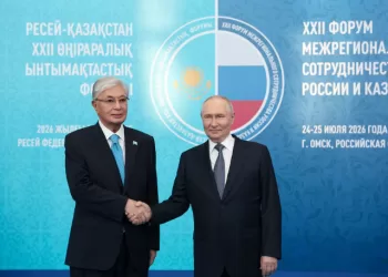 Kazakh president calls for freeze of Ukraine war