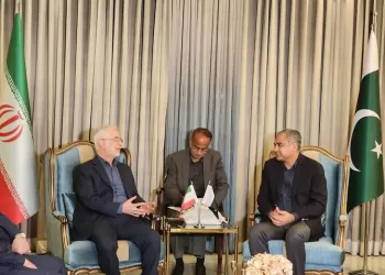Iran envoy meets mediators in Pakistan