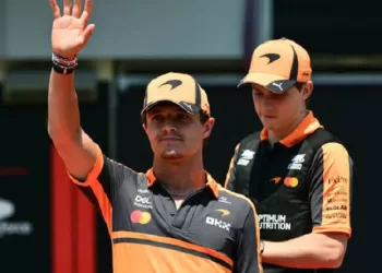 McLaren boss glad of ‘harmony’ between F1 teammates
