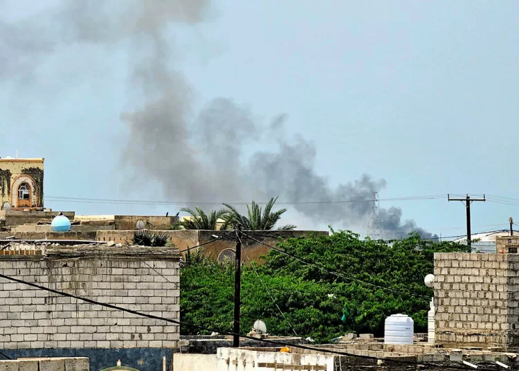 Yemen's Mocha port halts operations after Houthi attacks 10 - Egyptian Gazette Smoke rises during Houthi missile and drone strikes on the Red Sea port city of Mocha, Yemen, August 9, 2026. Picture taken with a mobile phone. REUTERS/Stringer