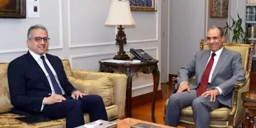 Egypt FM, UNESCO chief discuss cultural heritage, education co-operation