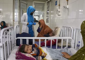 Afghanistan’s child deaths are rising as food distributions face cuts, UN says