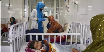 Afghanistan’s child deaths are rising as food distributions face cuts, UN says 1 - Egyptian Gazette Afghanistan’s child deaths are rising as food distributions face cuts, UN says