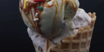 American immigrants invent ice‑cream cones