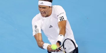 Zverev advances, Williams sisters fall in Cincinnati 1 - Egyptian Gazette Zverev advances, Williams sisters fall in Cincinnati