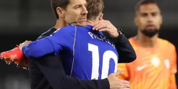 Rogers scores on Chelsea EPL debut