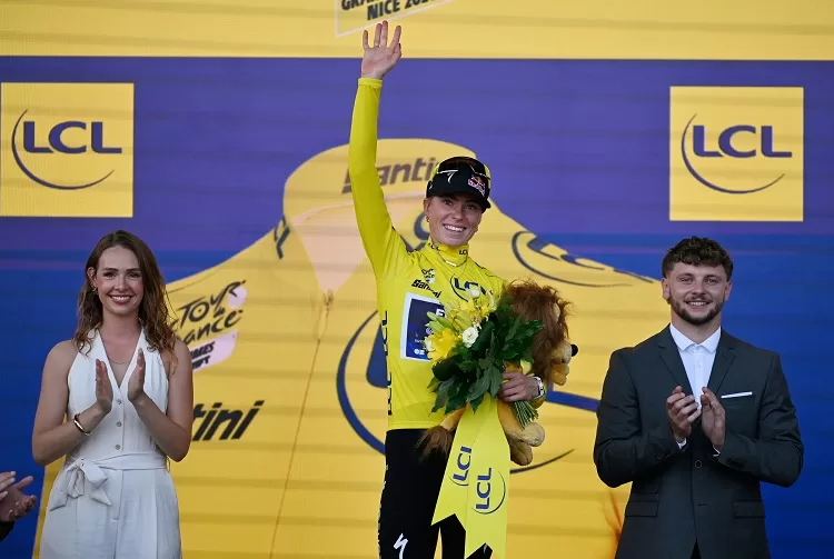 Vollering takes women’s Tour title 13 - Egyptian Gazette Vollering takes women’s Tour title 12 - Egyptian Gazette