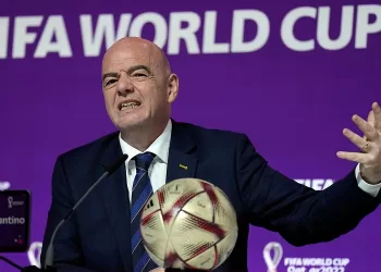 Welsh FA drops Infantino re-election support