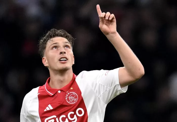 Godts joins PSG from Ajax 12 - Egyptian Gazette Godts joins PSG from Ajax 11 - Egyptian Gazette