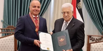Palestinian leader awards Egypt’s departing ambassador the ‘Star of Jerusalem’
