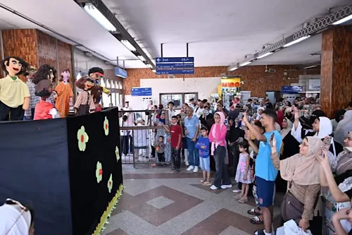 Culture Ministry brings Cairo metro shows to children in treatment 12 - Egyptian Gazette