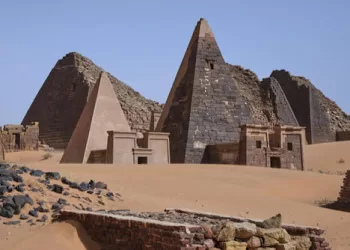 War, sand threaten Sudan’s Meroe pyramids