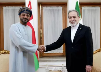 Iran, Oman discuss Hormuz corridor, mine-clearing