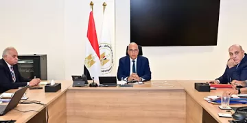 Egypt’s irrigation minister reviews groundwater sector, digital licensing