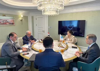 Deputy PM, SCO chief boost ties on sidelines of Bishkek Summit