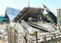 Indonesia quake kills 51, forces thousands to evacuate