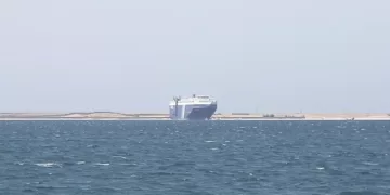 Yemen forces rescue 14 after Indian cargo ship sinks in Red Sea