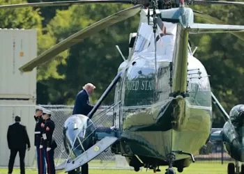 Trump helicopter flew too close to passenger plane, probe launched