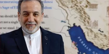 Araghchi: Iran, Oman close to deal on new Strait of Hormuz shipping route