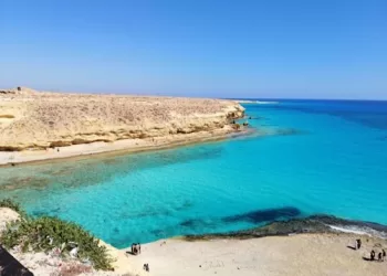 Egypt seeks year-round flights to boost tourism on Mediterranean coast