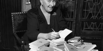 Egypt prepares documentary on Agatha Christie’s Aswan visits