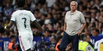 Mourinho wins, Inter cruise, United stumble