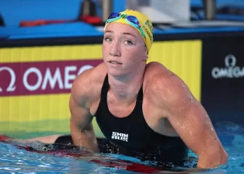 Pallister beats Ledecky in 800m freestyle