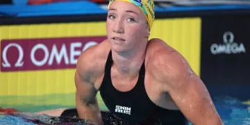 Pallister beats Ledecky in 800m freestyle