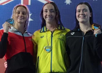 Lani wins Pan Pacs 400m free title