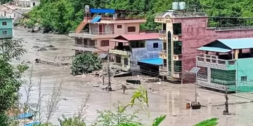 Nepal flash flood kills 8, damages roads