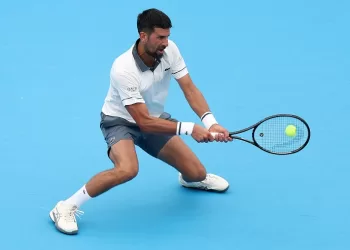 Djokovic ousted in Cincinnati opener