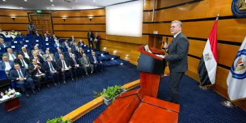 Egypt announces global bid for oil, gas exploration in 14 areas