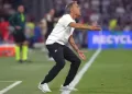 PSG coach calls for defensive improvement