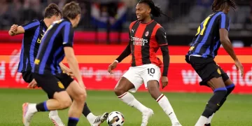 Leao leaving AC Milan for Galatasaray