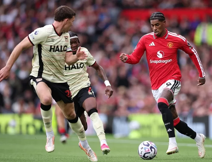 EPL: Carrick hails Rashford’s return to Man Utd 11 - Egyptian Gazette
