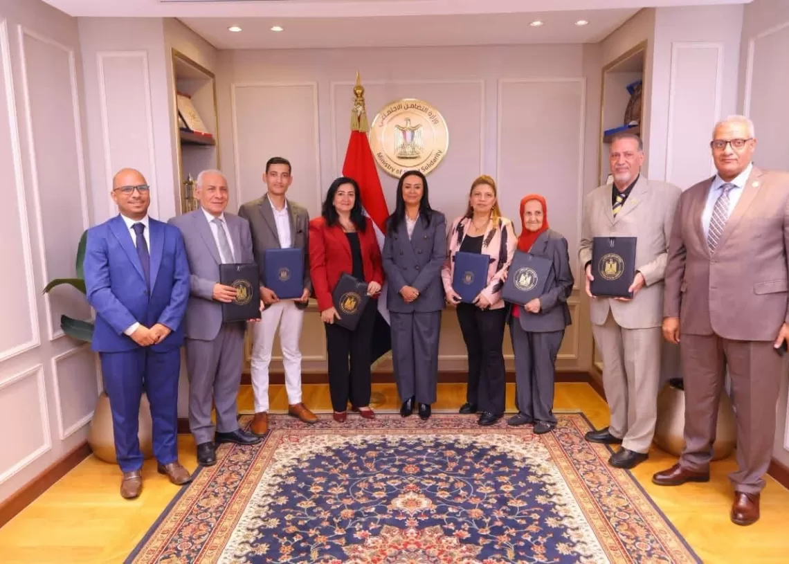 Social Solidarity Minister witnesses microfinance contracts signing 10 - Egyptian Gazette