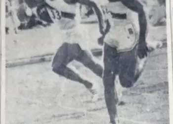 Willie Williams breaks 100m world record